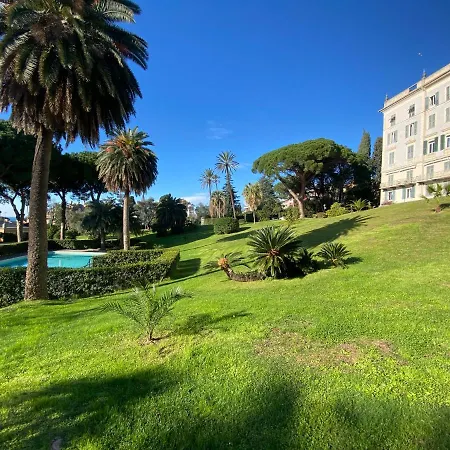 Apartment Casaviva-stylish Trilo With Ac-shared Pool-parking *