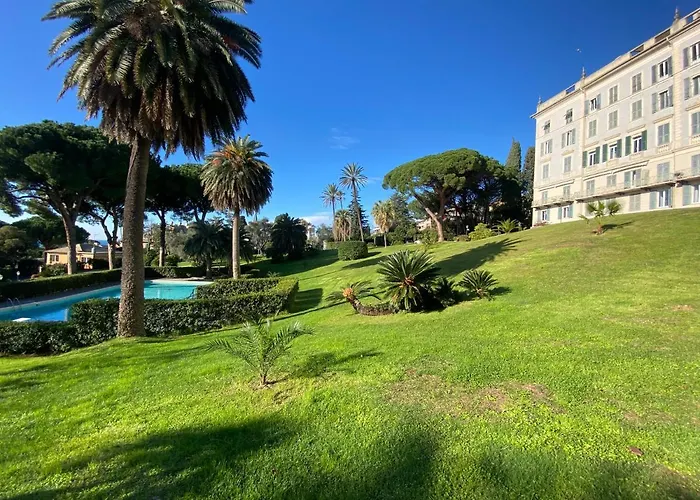 Lägenhet Casaviva-stylish Trilo With Ac-shared Pool-parking *