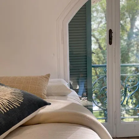 Casaviva-stylish Trilo With Ac-shared Pool-parking Apartamento Génova